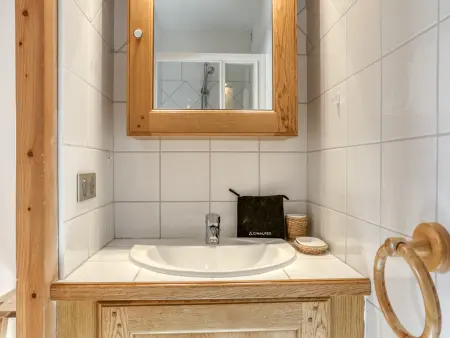 Chalet spacieux à Bisanne 1500 avec WIFI et vue spectaculaire - Photo 6