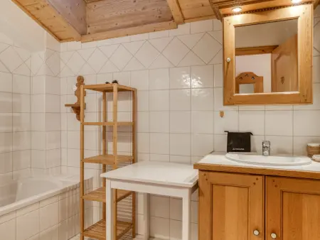 Chalet spacieux à Bisanne 1500 avec WIFI et vue spectaculaire - Photo 10