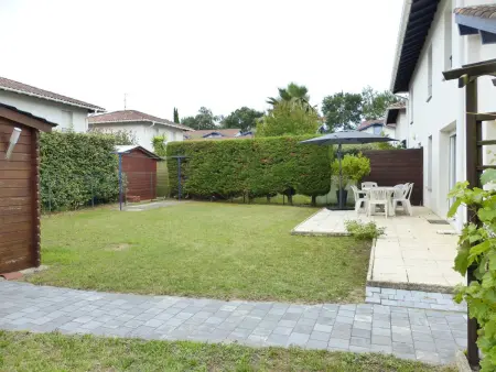 Villa mitoyenne avec terrasse, jardinet et parking à Capbreton - Photo 17