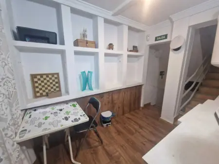 Chalet confortable à San Sebastián de los Reyes avec terrasse - Photo 35