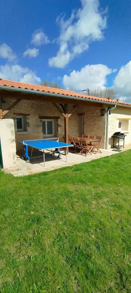 Maison conviviale avec jardin à Saint-Maurice-la-Clouère - Photo 37