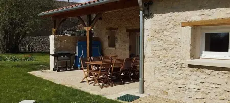 Maison conviviale avec jardin à Saint-Maurice-la-Clouère - Photo 40