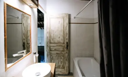 84b6 - Loft Dans Mas De Charme Du Xviii&egrave;me Si&egrave;cle, Appartements pour 4 Personnes - Photo 36