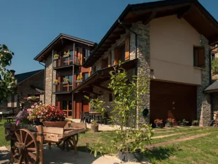 Maison de campagne à Montardit de Dalt avec jardin et animaux admis. - Photo 1