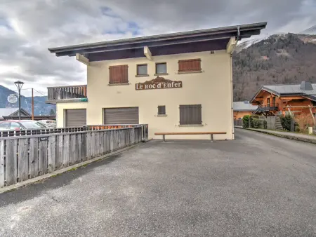 Appartement lumineux 2 pièces avec balcon et parking - Photo 10