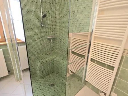 Charmante maison à Hautefort avec piscine privée, animaux admis - Photo 15