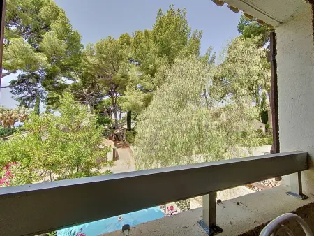 Studio à Saint-Cyr-sur-Mer avec terrasse et parking privé - Photo 1