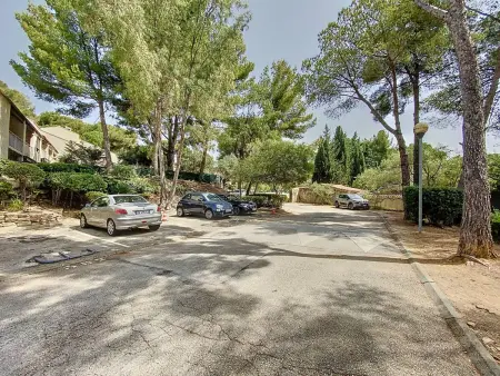 Studio à Saint-Cyr-sur-Mer avec terrasse et parking privé - Photo 15