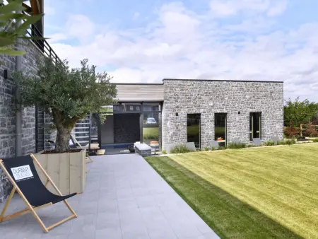 Durbuy Suites - Luxusurlaub und Wellness, Maison 12 personnes à Durbuy - Photo 1