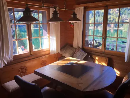 Chalet mit Seeblick, Jacuzzi, Sauna und Garten, Maison 7 personnes à Champex - Photo 3