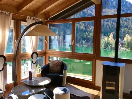 Chalet mit Seeblick, Jacuzzi, Sauna und Garten, Maison 7 personnes à Champex - Photo 10