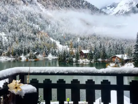 Chalet mit Seeblick, Jacuzzi, Sauna und Garten, Maison 7 personnes à Champex - Photo 11