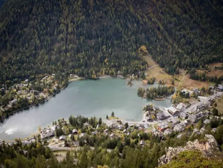 Chalet mit Seeblick, Jacuzzi, Sauna und Garten, Maison 7 personnes à Champex - Photo 19