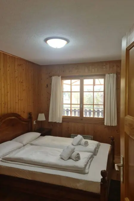 Chalet mit Seeblick, Jacuzzi, Sauna und Garten, Maison 7 personnes à Champex - Photo 25