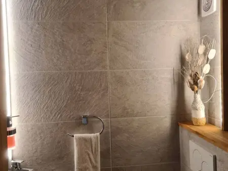 Chalet mit Seeblick, Jacuzzi, Sauna und Garten, Maison 7 personnes à Champex - Photo 40