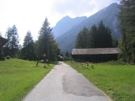 Chalet, Dil Arom, geschlossener Garten, Maison 5 personnes à Champex - Photo 16