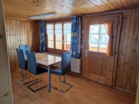 Ferienwohnung mit Bergpanorama, Appartement 6 personnes à Zweisimmen - Photo 3