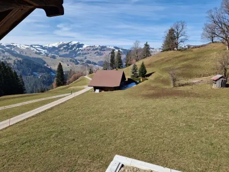 Ferienwohnung mit Bergpanorama, Appartement 6 personnes à Zweisimmen - Photo 7