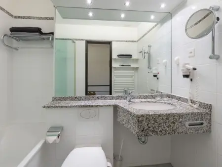 Wohnung Edelweiss direkt in 4 Sterne Hotel, Appartement 4 personnes à Beatenberg - Photo 9