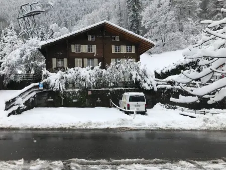Chalet Tripfi, Appartement 5 personnes à Lauterbrunnen - Photo 10