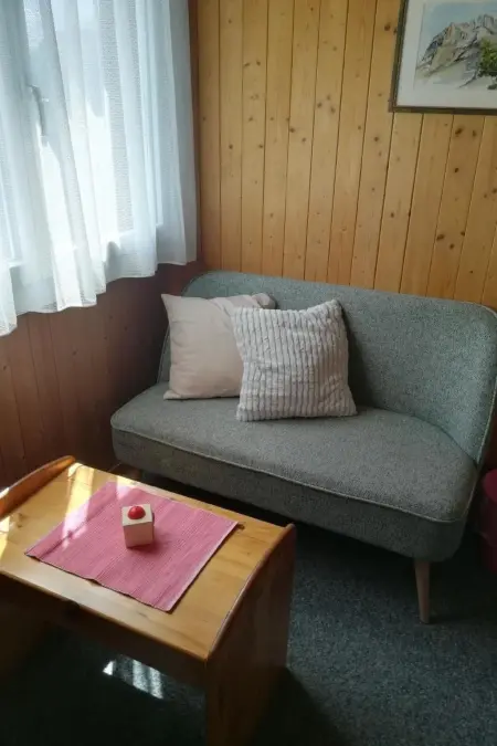 Chalet Böbs 4-Bettwohnung im Parterre, Appartement 4 personnes à Lauterbrunnen - Photo 2