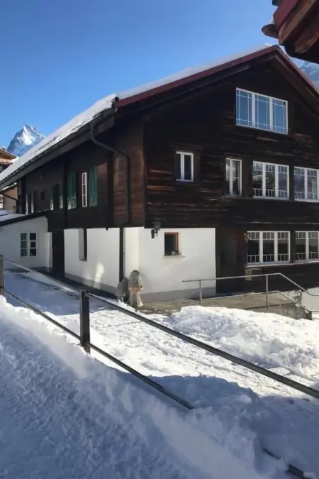 Chalet Alpenblick 4-Bett Wohnung, Appartement 4 personnes à Lauterbrunnen - Photo 2