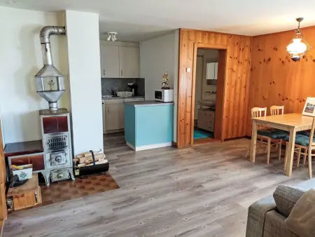 Ritz, Appartement 4 personnes à Ernen - Photo 2