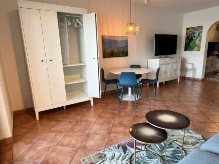 Residenza Viramonte, Casa Fiona, Wohnung 53, Appartement 3 personnes à Vira - Photo 4