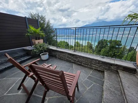 Casa Melitta' Ferien mit schönem Seeblick, Appartement 2 personnes à Piazzogna - Photo 2