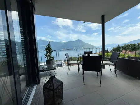 Apt.  Panoramico  mit bombastischem See- & Bergblick - Photo 12