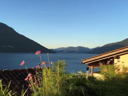 Fewo mit eigener Sauna, Appartement 4 personnes à Brissago - Photo 1
