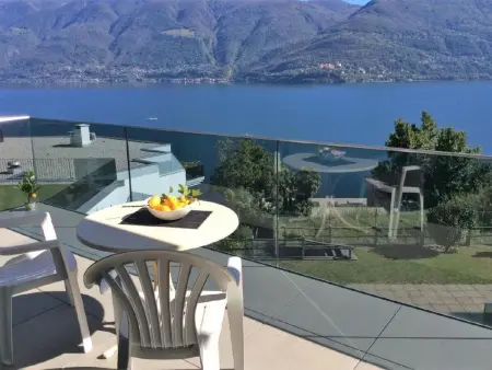 Appartement mit Balkon, Appartement 4 personnes à Brissago - Photo 2