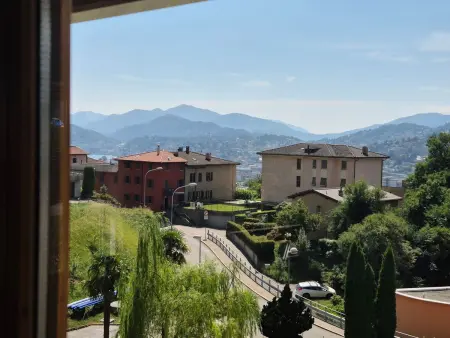 Executive mit 6 Schlafzimmern und 2 Bädern, Maison 7 personnes à Lugano - Photo 8