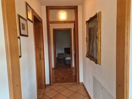 Executive mit 6 Schlafzimmern und 2 Bädern, Maison 7 personnes à Lugano - Photo 17
