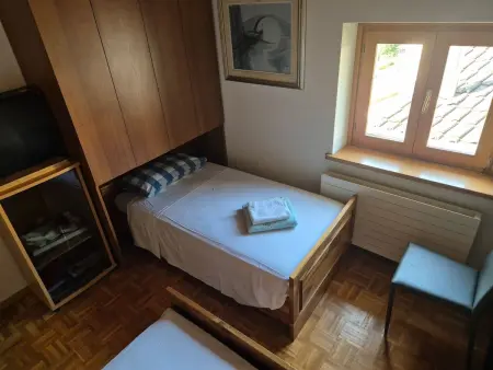 Executive mit 6 Schlafzimmern und 2 Bädern, Maison 7 personnes à Lugano - Photo 24