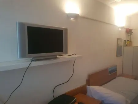 mit Blick auf das Wasser, Appartement 4 personnes à Lugano - Photo 2