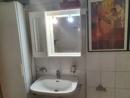 mit Blick auf das Wasser, Appartement 4 personnes à Lugano - Photo 8