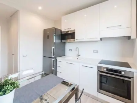Elegante Penthouse-Wohnung mit Seeblick, Appartement 4 personnes à Lugano - Photo 16