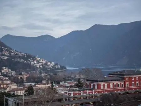 Elegante Penthouse-Wohnung mit Seeblick, Appartement 4 personnes à Lugano - Photo 28