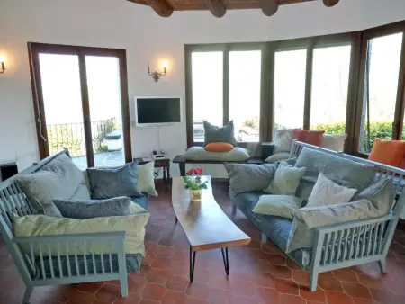 Casa Ranica mit Pool, Maison 8 personnes à Vico Morcote - Photo 13