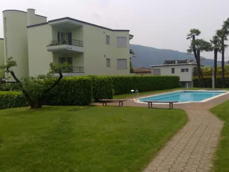 Gartenwohnung im Tessin mit Swimmingpool, Appartement 4 personnes à Caslano - Photo 7