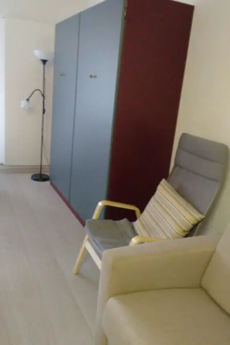 2 Zimmer Gartenwohnung mit Pool, Appartement 4 personnes à Caslano - Photo 6