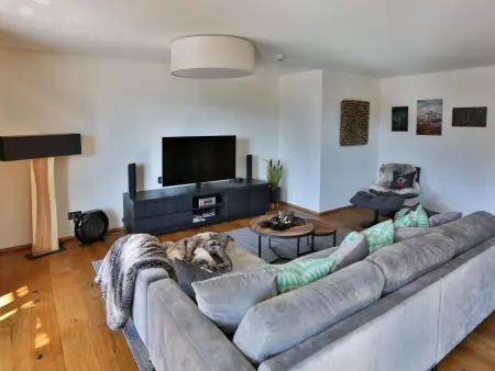 Exklusive Ferienwohnung im Hotel mit Wellness, Appartement 4 personnes à Laax - Photo 1