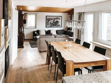 Haus Tschuetta - zentrale Lage in Valbella, Maison 8 personnes à Valbella - Photo 1