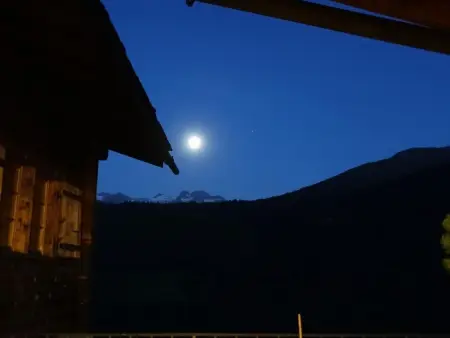 Chalet 'Casa Muraun' mit Bergblick, Maison 7 personnes à Disentis - Photo 2