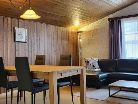 Tgèsa Val, Appartement 4 personnes à Sedrun - Photo 3