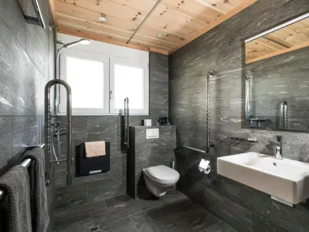 Superior Appartement Casa La Roda 1+2, Appartement 5 personnes à Sedrun - Photo 16