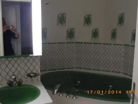Grosszügige Dachwohnung mit Aussicht, Appartement 6 personnes à Savognin - Photo 10