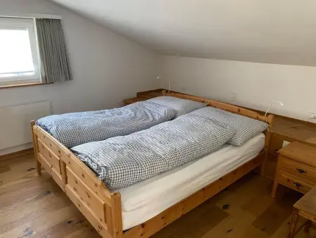 Grosszügige Dachwohnung mit Aussicht, Appartement 6 personnes à Savognin - Photo 12