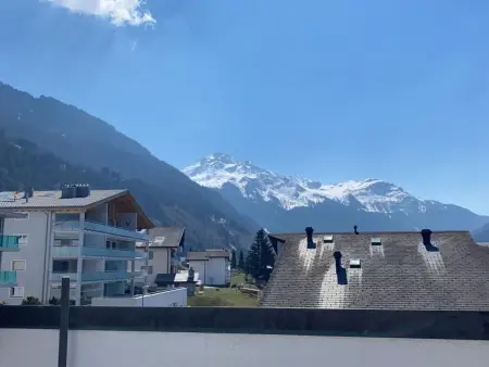 Grosszügige Dachwohnung mit Aussicht, Appartement 6 personnes à Savognin - Photo 20